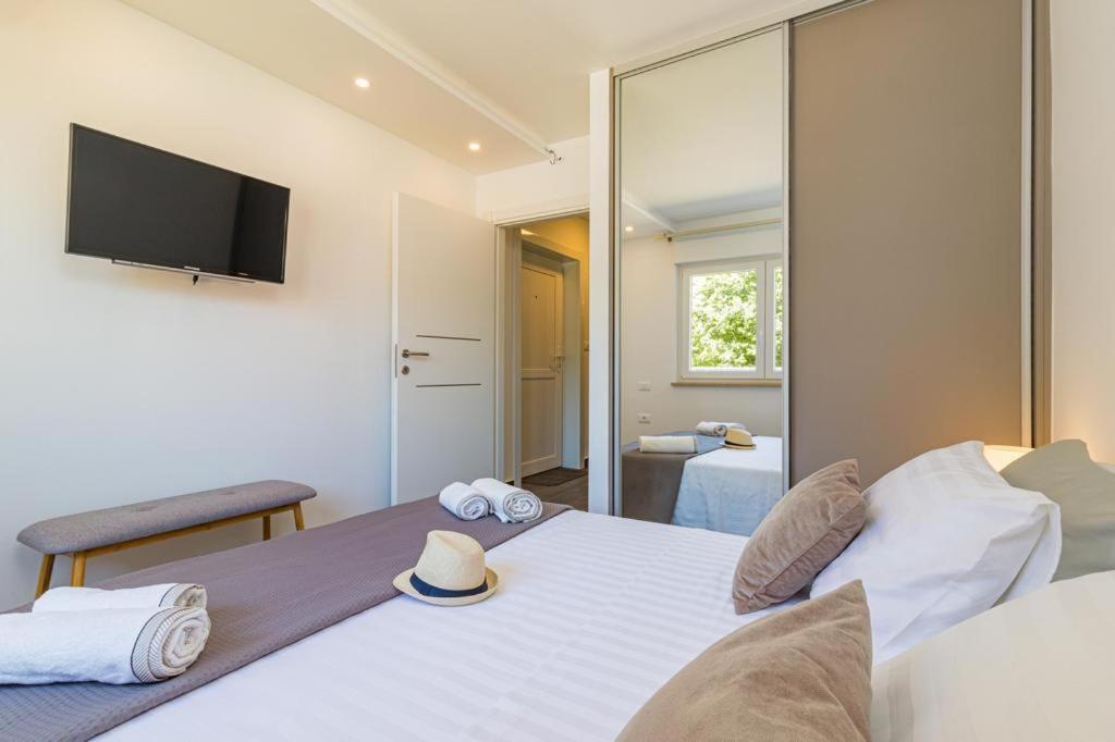 N&G New Apartment Stoja Beach Pula Bagian luar foto