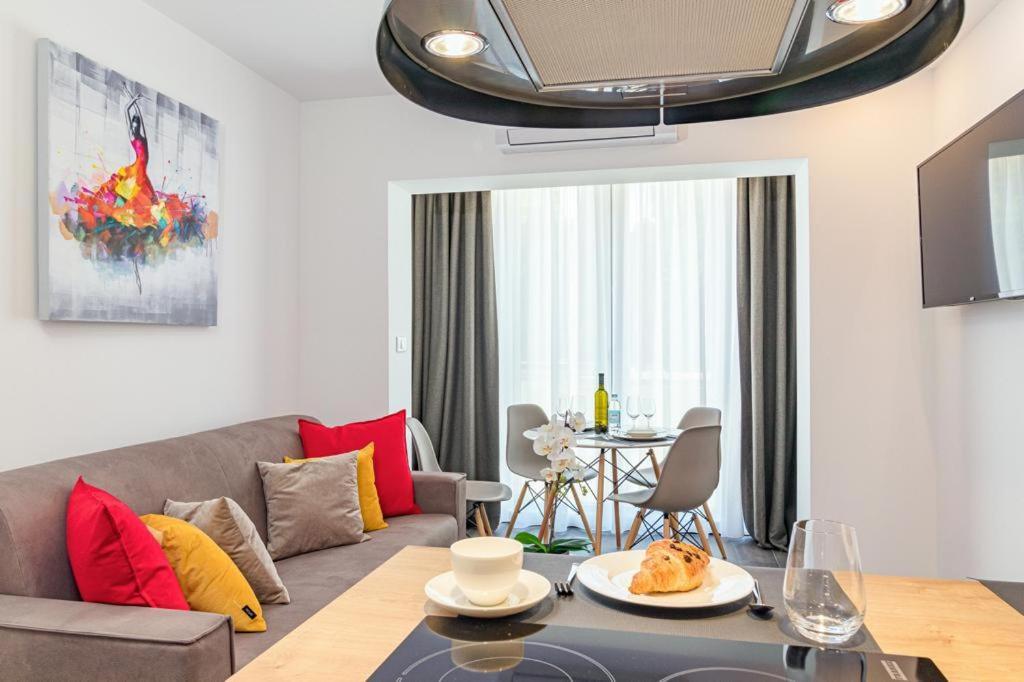 N&G New Apartment Stoja Beach Pula Bagian luar foto